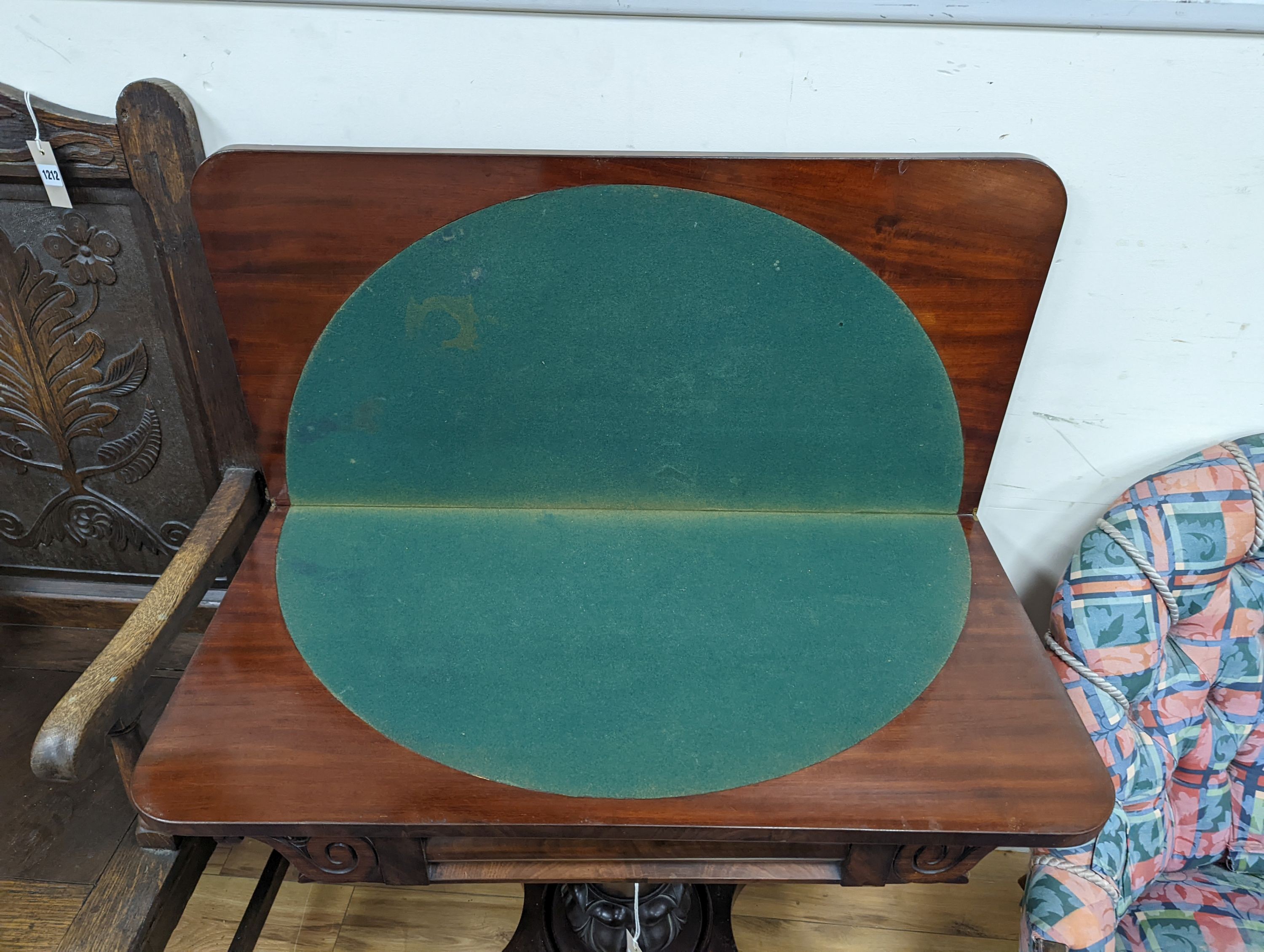 A William IV mahogany card table, width 91cm